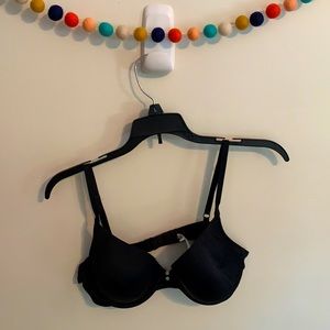 Black & Nude Aerie Lightly Lined T-Shirt Bras 36C